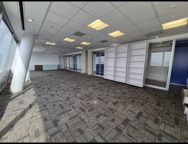 520M² OFFICE TO LET IN SANDTON CENTRAL